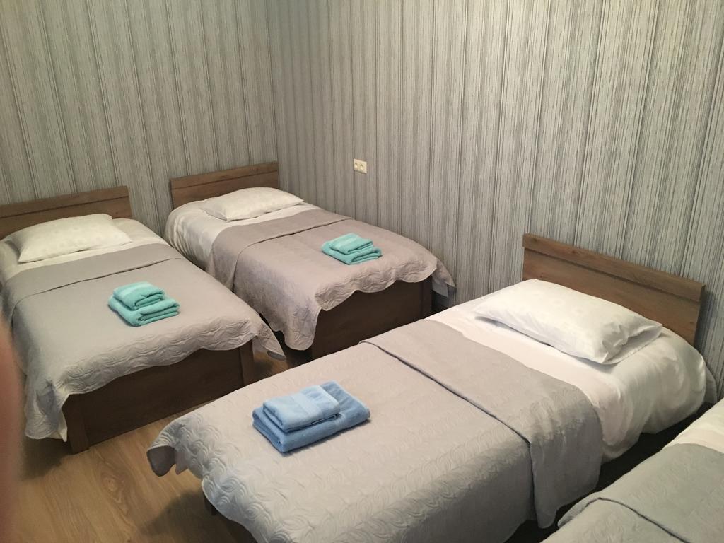 Cherry Hotel Казбеги Екстериор снимка